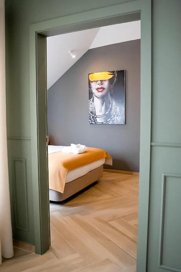 Guest House Jacaranda Faro