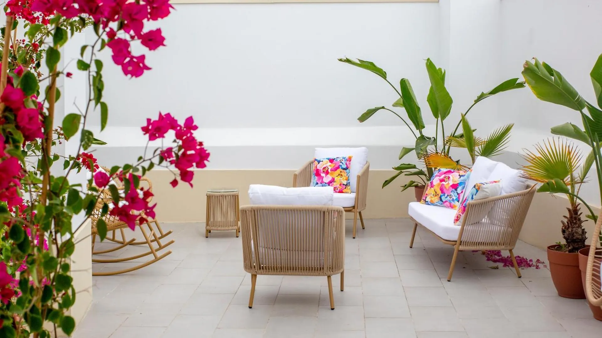 Guest House Jacaranda Faro Portugal