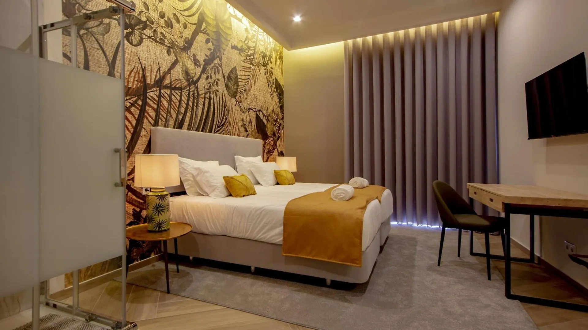 Guest House Jacaranda Faro 0*,  Portugal